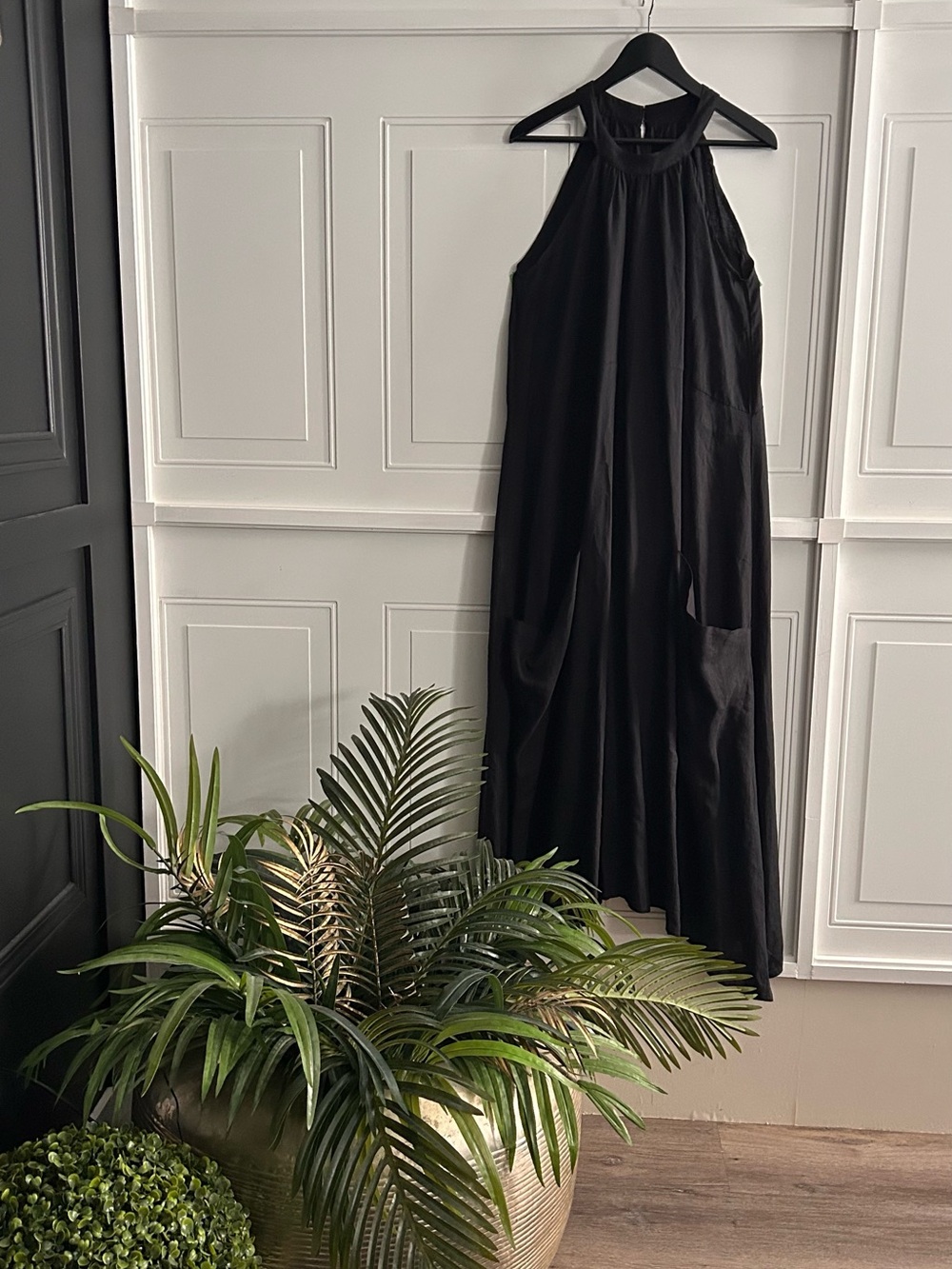 Linen Dress in Black